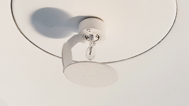 Install the assistant lamp